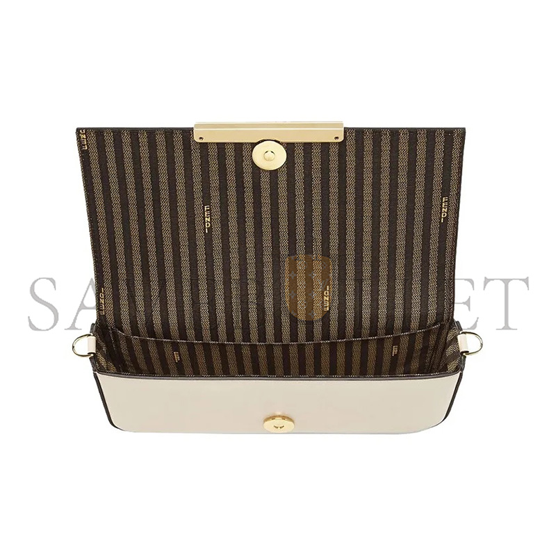 F**di wallet on chain with pouches 8bs032ahm0f0vwm (22*12*4cm)